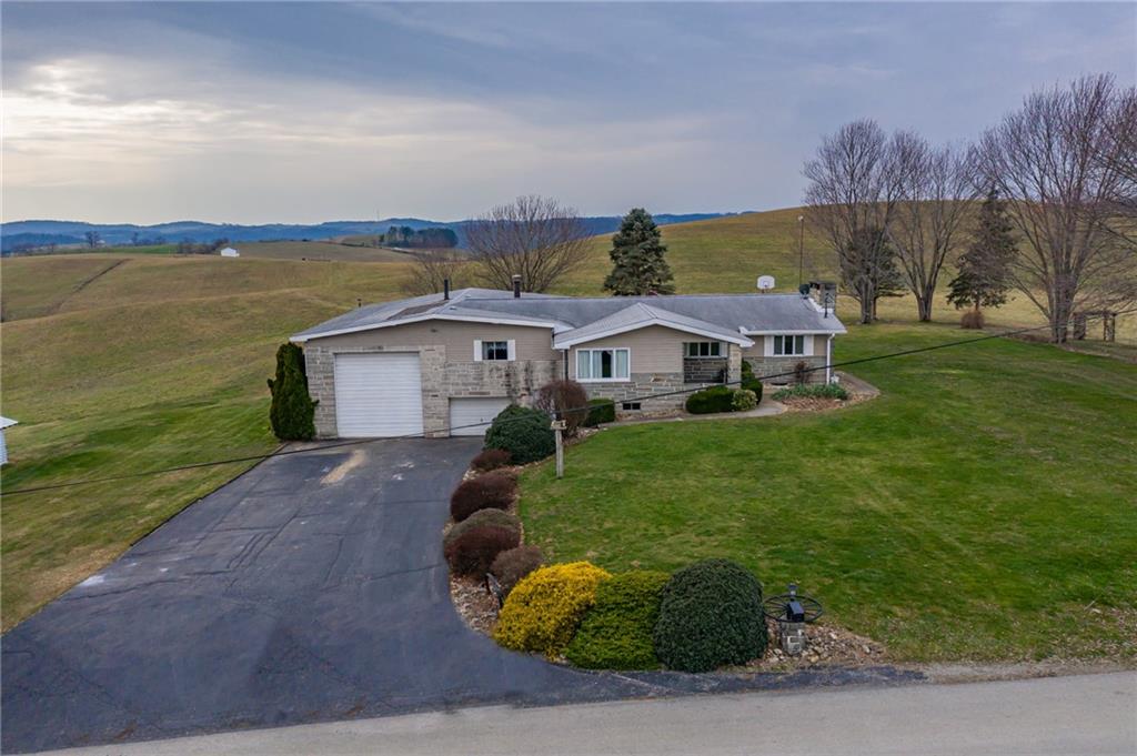 306 Gillespie Road Dawson, PA 15428 - Photo 1 of 25