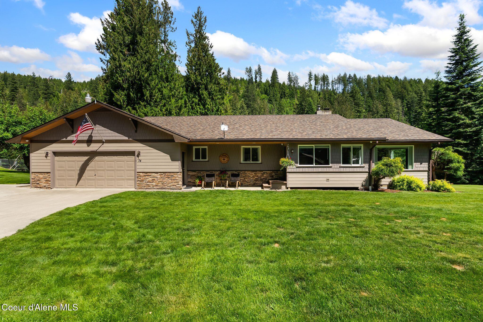 74 Eureka Road Sagle, ID 83860 - Photo 6 of 102 Front