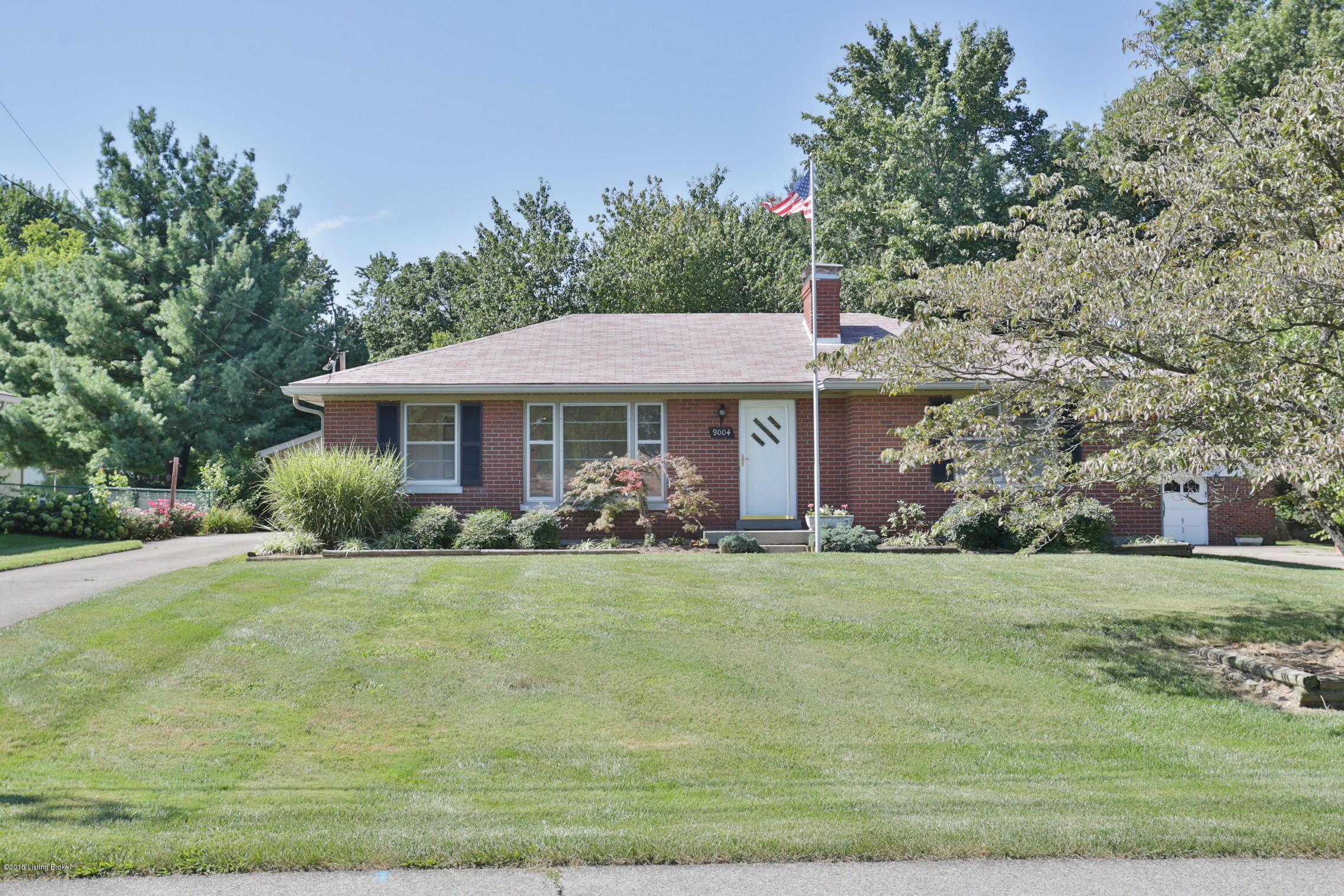 9004 Waltlee Road Louisville, KY 40291 - Photo 2 of 41 2