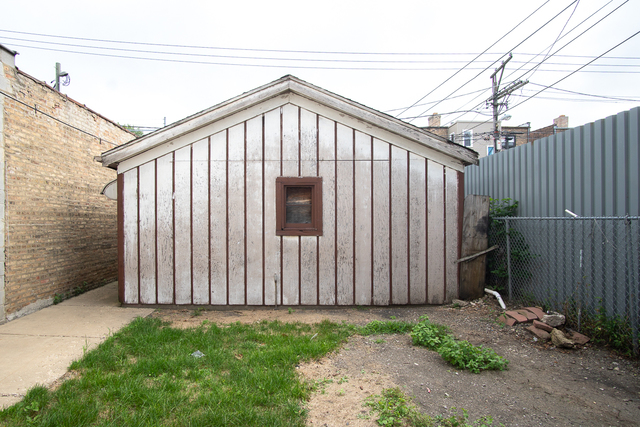 2519 North Pulaski Road Chicago, IL 60639 - Photo 36 of 36 a view of a house with backyard