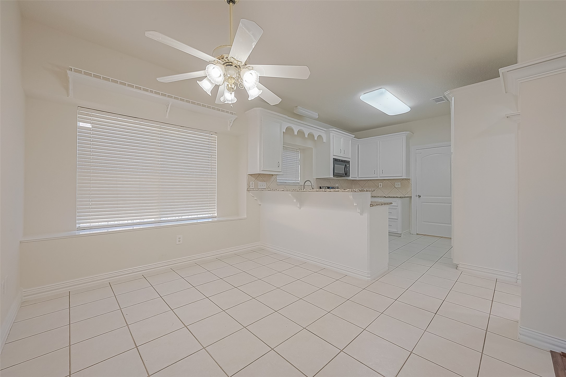 1189 Lovett Street Tomball, TX 77375 - Photo 15 of 36