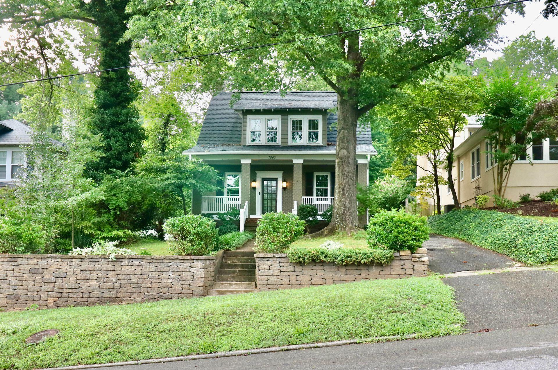 2802 Crystal Spring Avenue Southwest Roanoke, VA 24014 - Photo 1 of 64 Welcome!