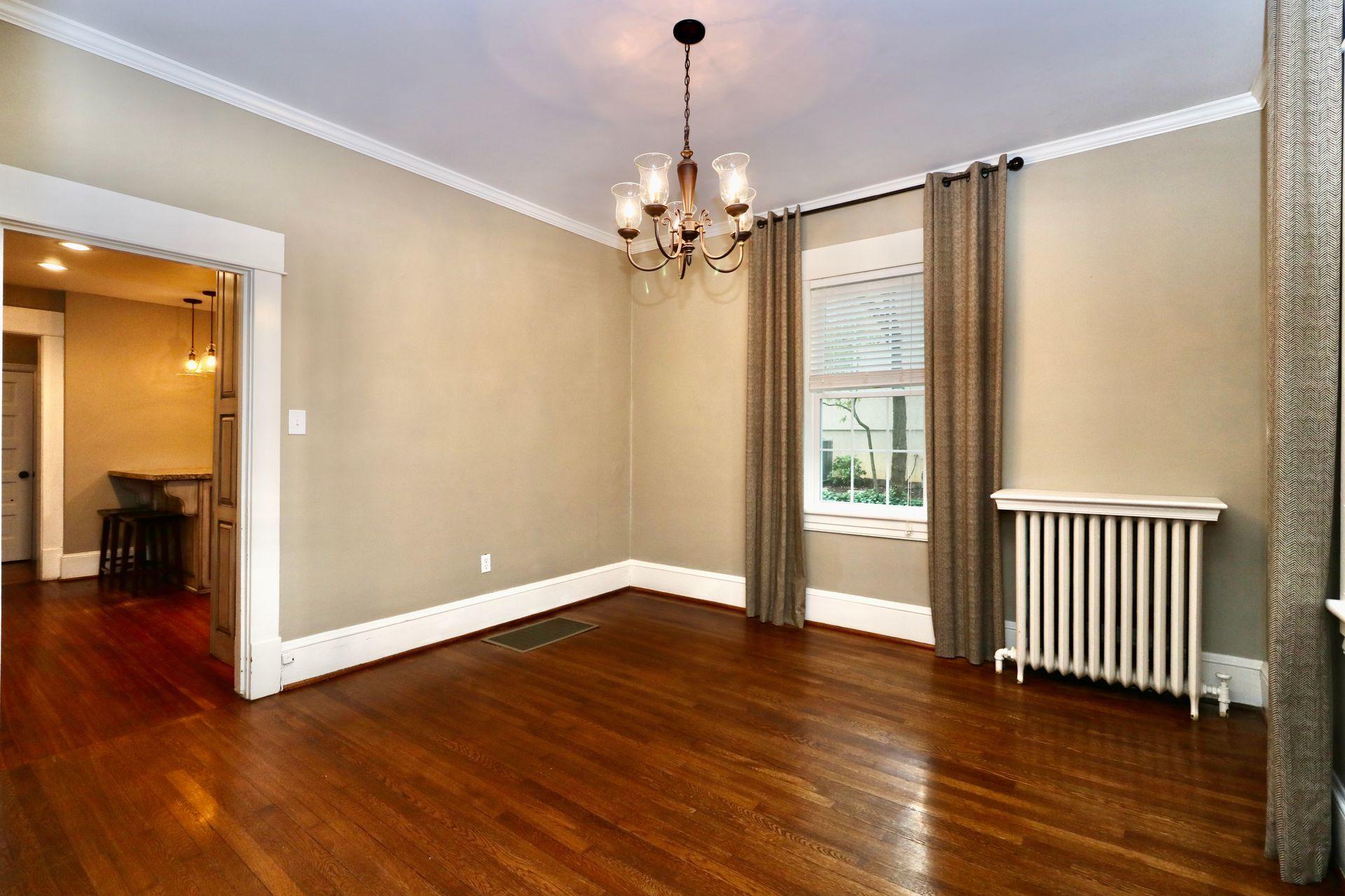 2802 Crystal Spring Avenue Southwest Roanoke, VA 24014 - Photo 19 of 64 Dining Room
