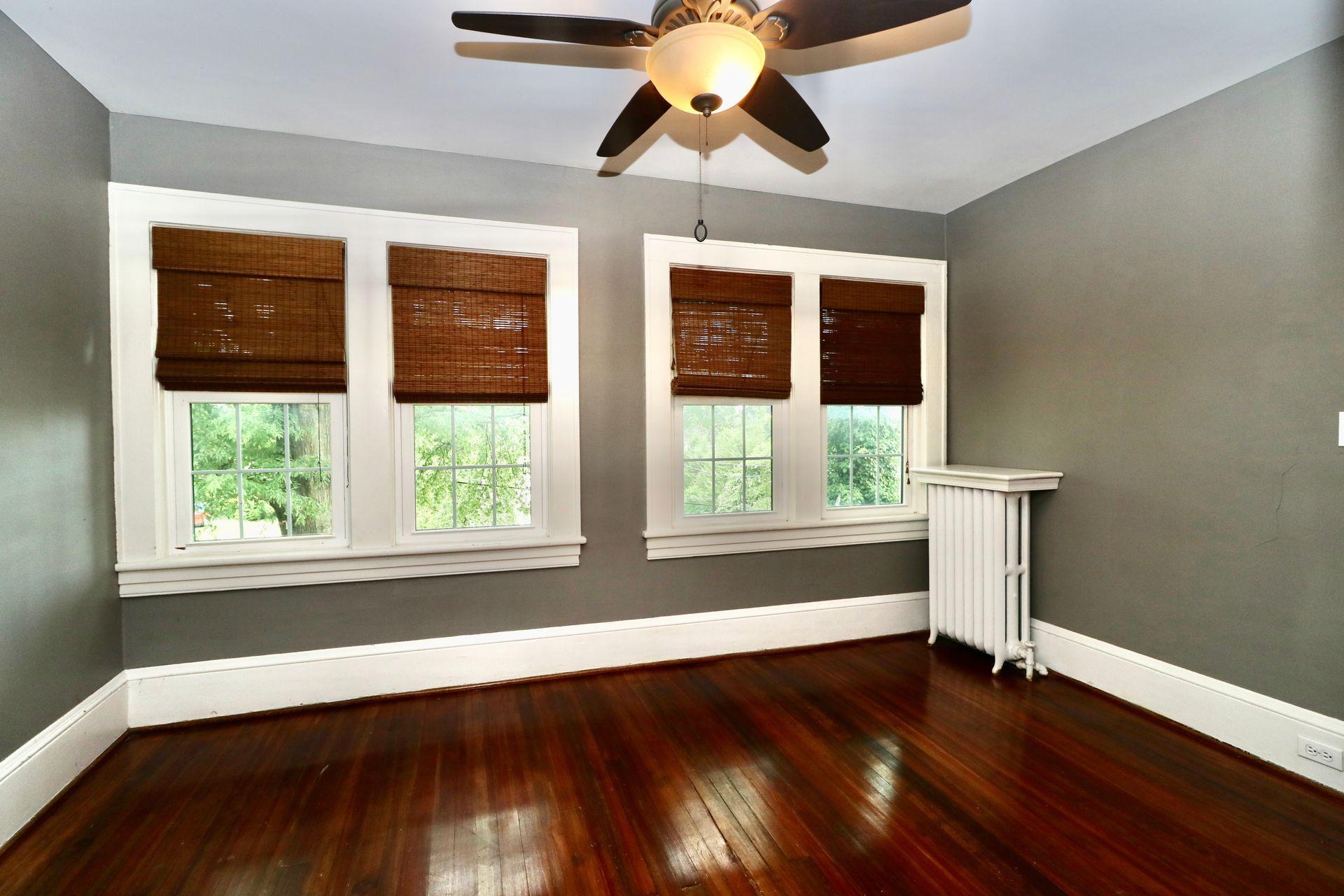 2802 Crystal Spring Avenue Southwest Roanoke, VA 24014 - Photo 33 of 64 Bedroom