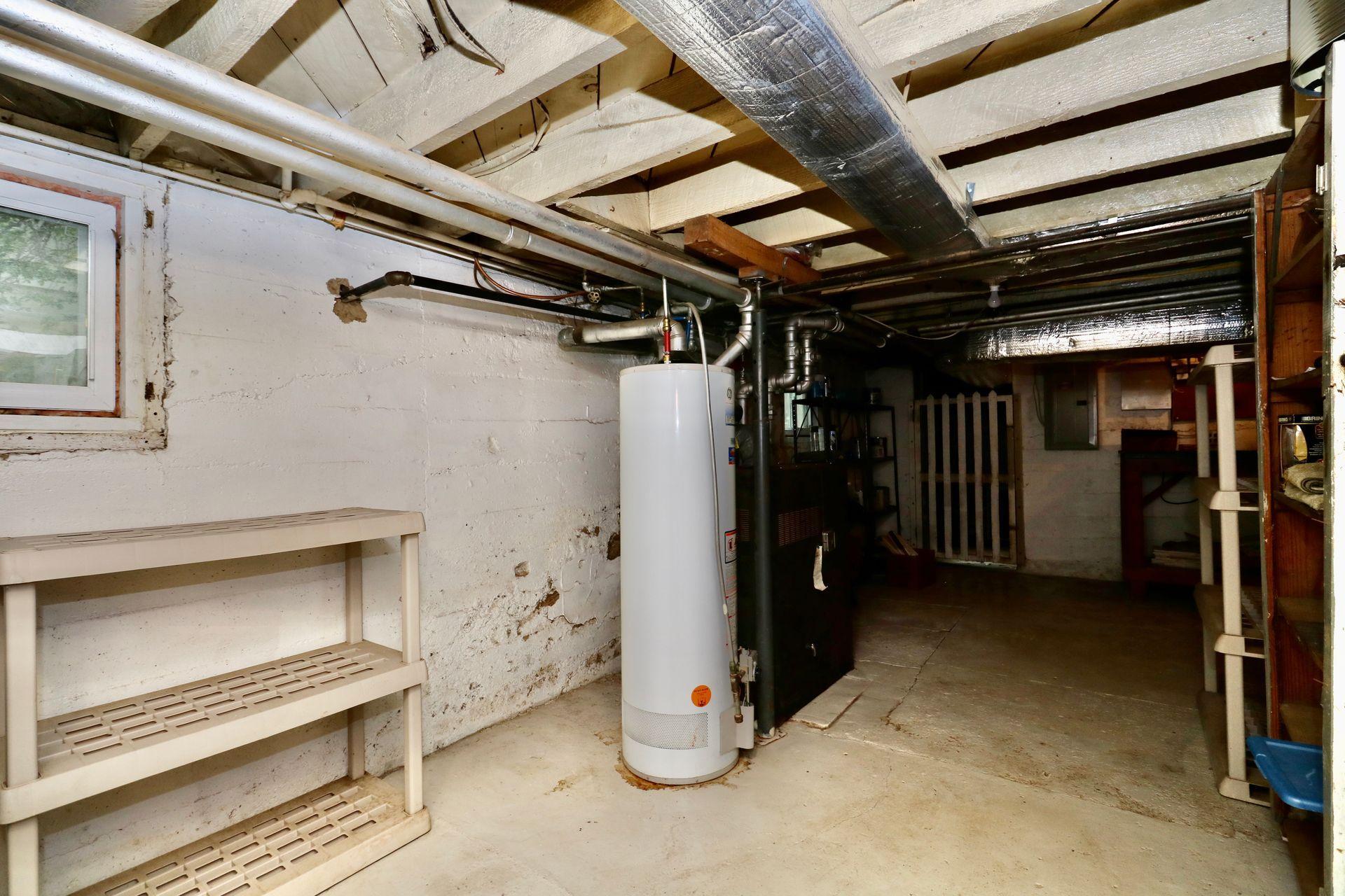 2802 Crystal Spring Avenue Southwest Roanoke, VA 24014 - Photo 46 of 64 Basement