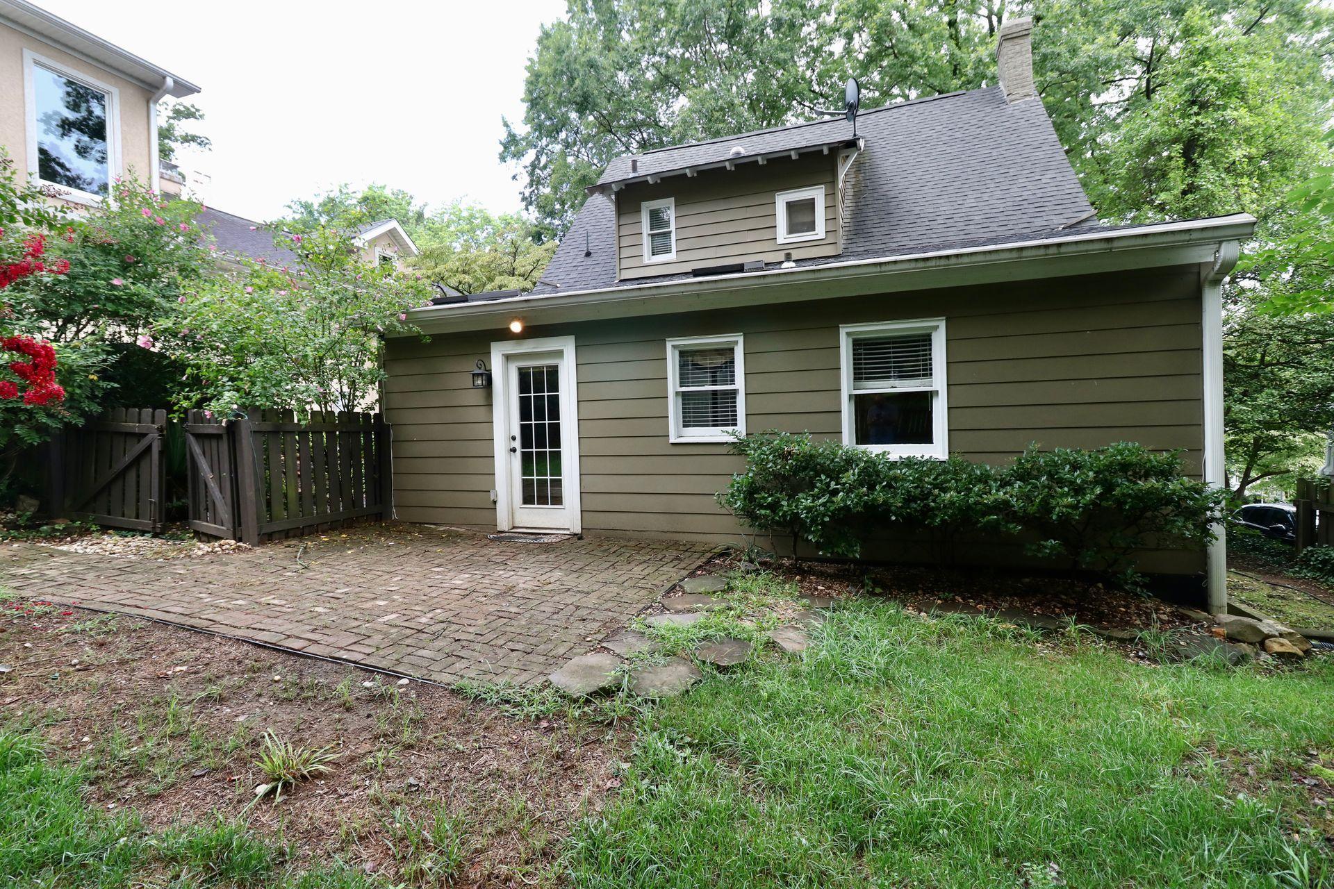 2802 Crystal Spring Avenue Southwest Roanoke, VA 24014 - Photo 49 of 64 Back of home