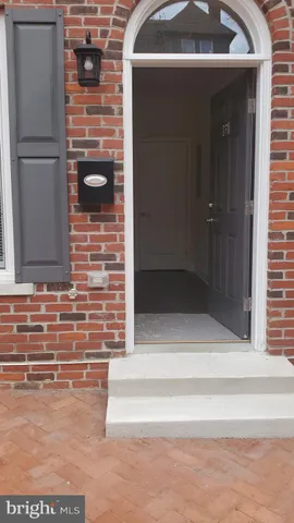 $245,000 | 825 West 9th Street, Wilmington, DE 19801