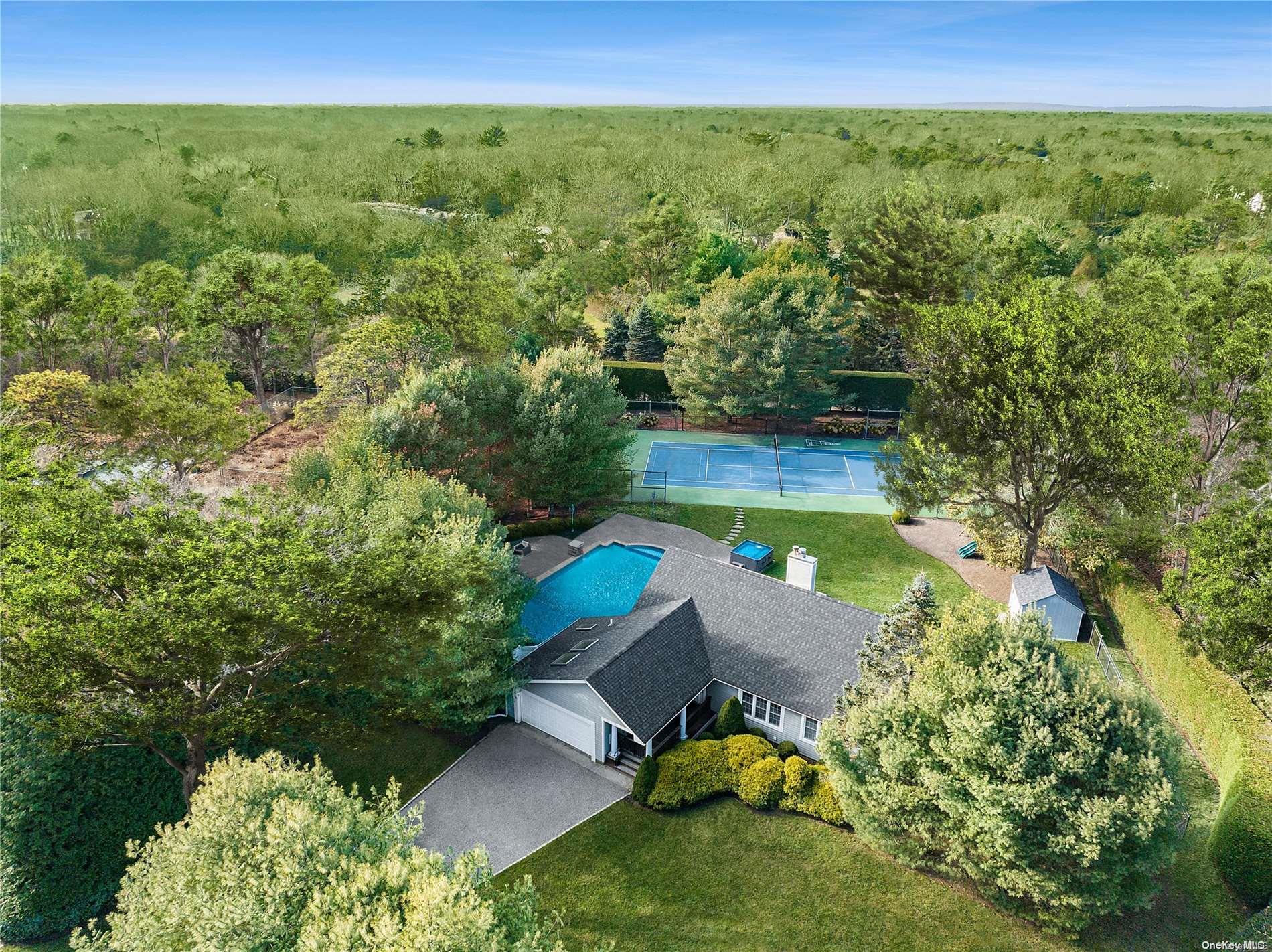 7 North Quarter Road Westhampton, NY 11977 - Photo 1 of 1 Gallery Image 1