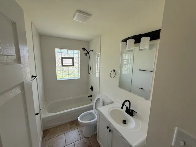 $193,000 | 655 Hirsch Avenue, Calumet City, IL 60409