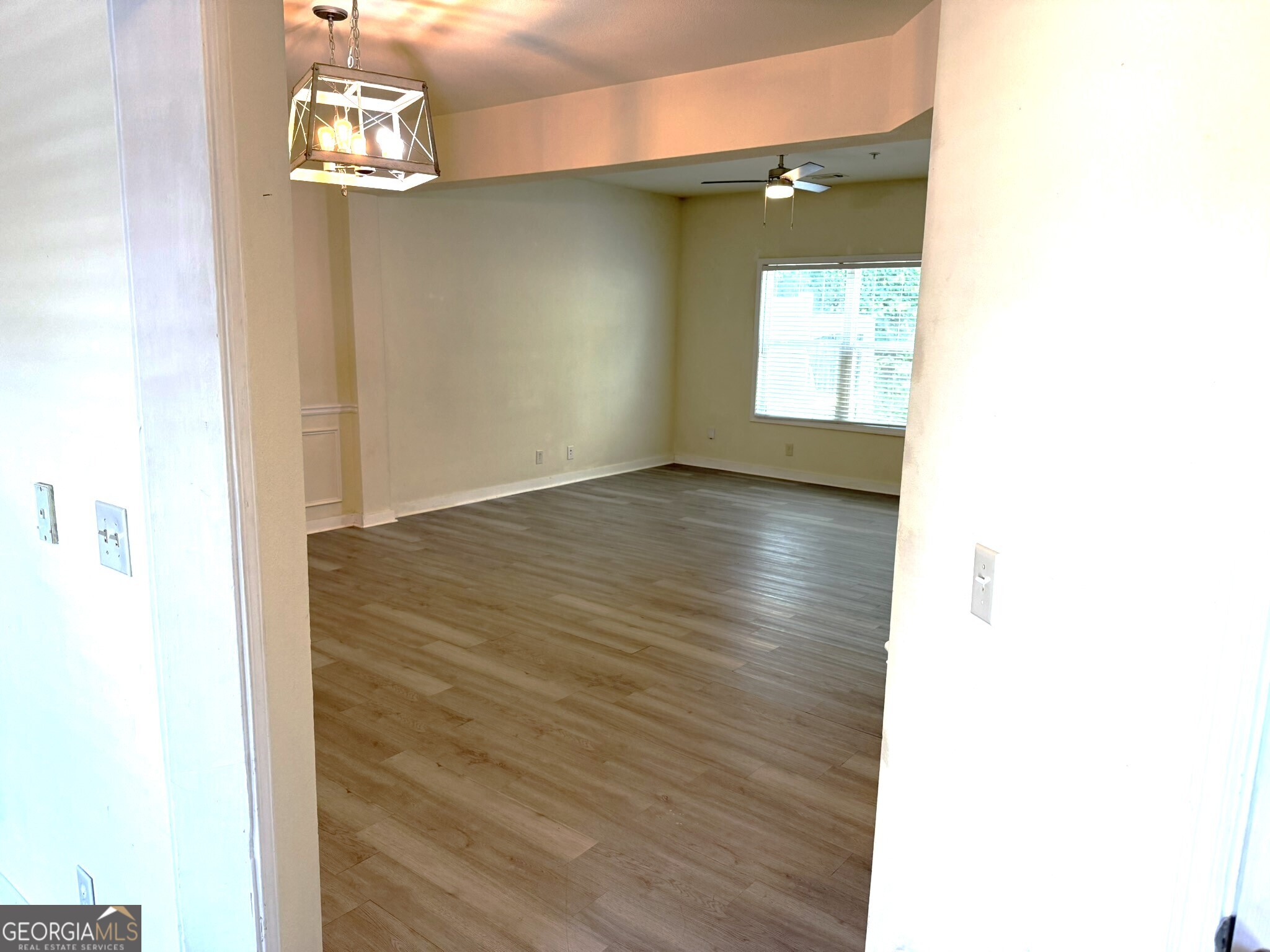 207 Granite Way Newnan, GA 30265 - Photo 2 of 31