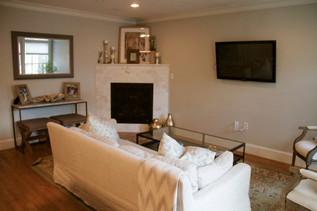 47 Soley Street, Unit 2 Boston, MA 02129 - Photo 7 of 23 a living room with furniture and a flat screen tv