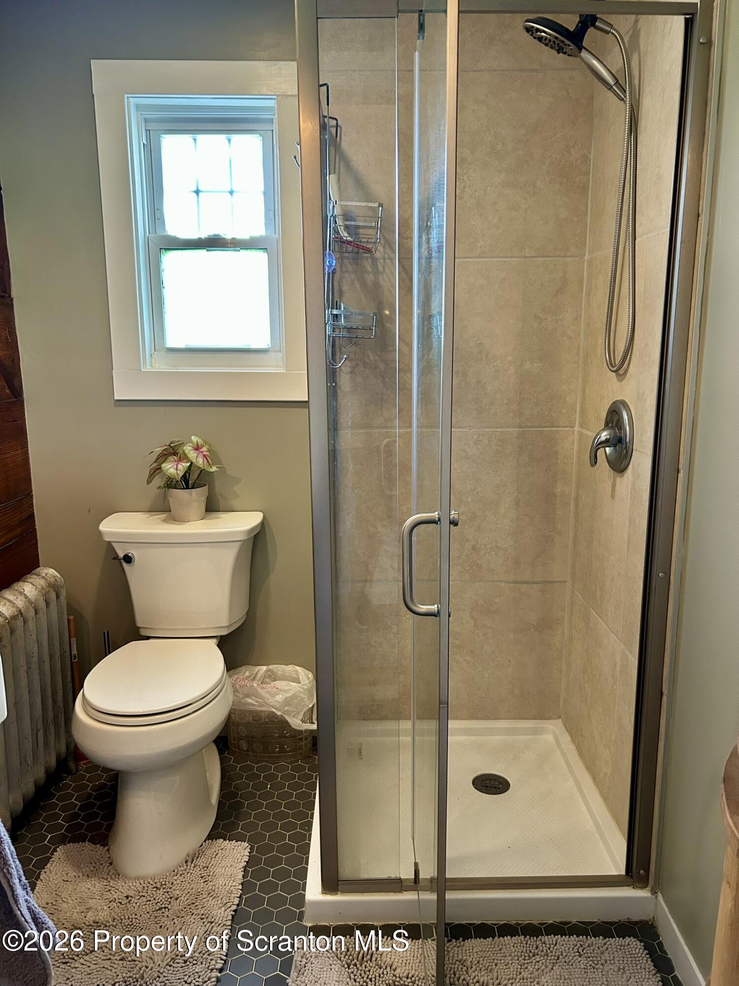 1787 East Mountain Road, Unit 1 Scranton, PA 18505 - Photo 15 of 20 Bathroom 2