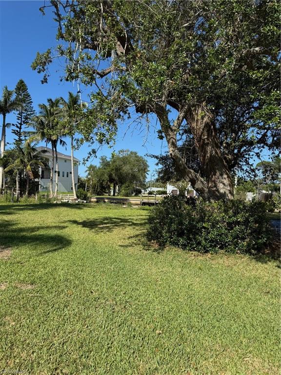 27559 Big Bend Road Bonita Springs, FL 34134 - Photo 3 of 12