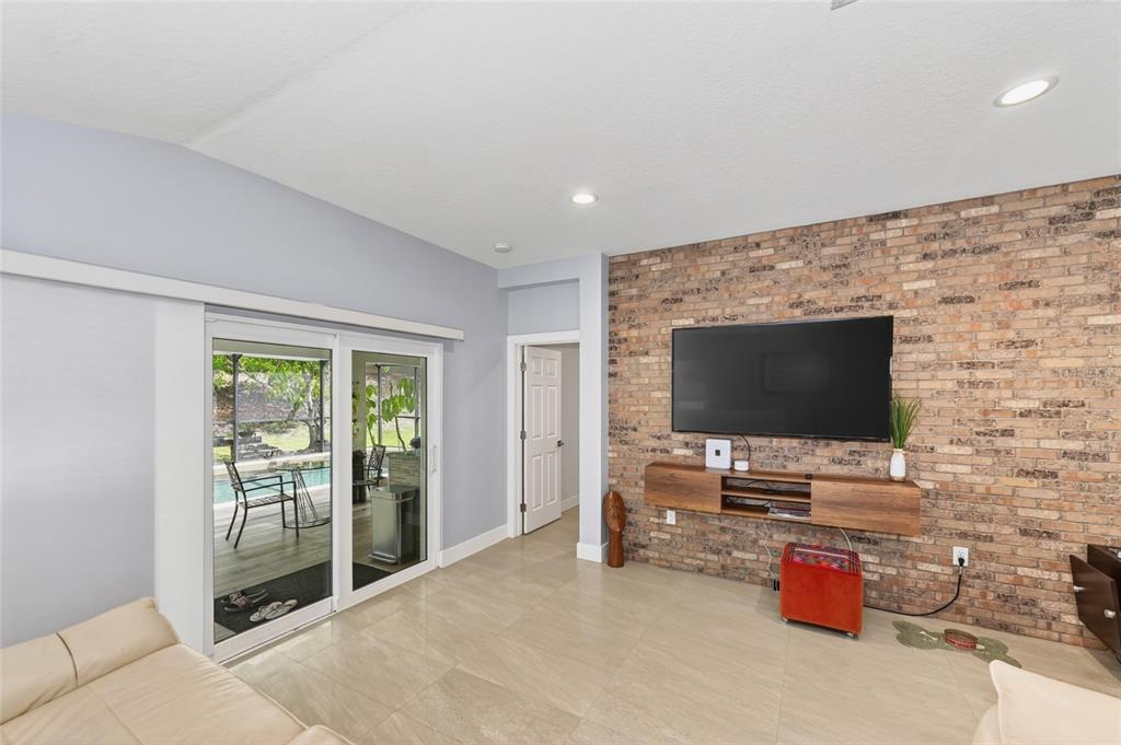 15107 Skip Jack Loop Bradenton, FL 34202 - Photo 11 of 47