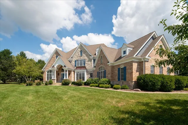 $798,000 | 28413 West Harvest Glen Circle, Cary, IL 60013