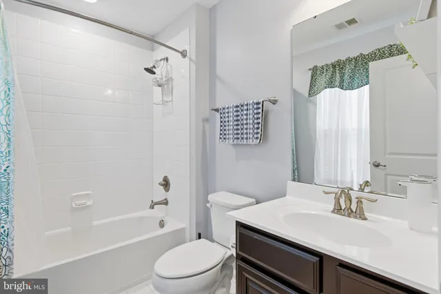 $839,900 | 14706 Saddle Creek Drive, Burtonsville, MD 20866