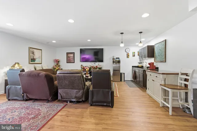 $839,900 | 14706 Saddle Creek Drive, Burtonsville, MD 20866