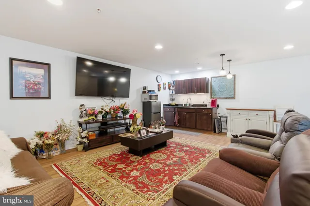 $839,900 | 14706 Saddle Creek Drive, Burtonsville, MD 20866