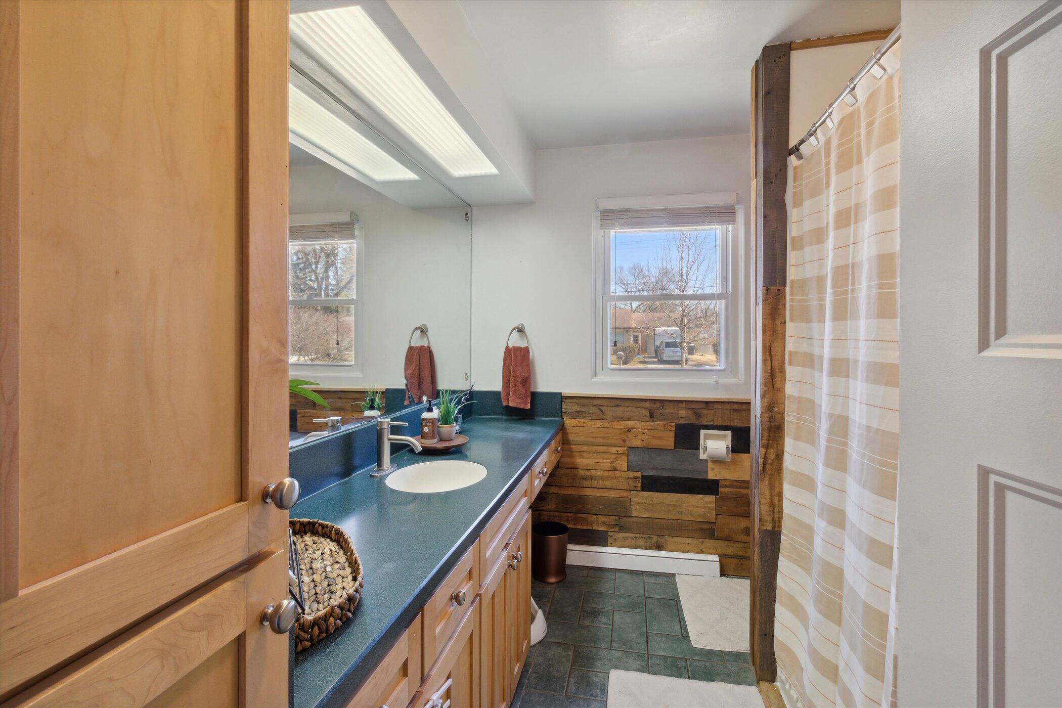 2616 Ferdon Road Kalamazoo, MI 49008 - Photo 18 of 36 23-2616-Ferdon-Rd-Kalamazoo-MI-49008-Win