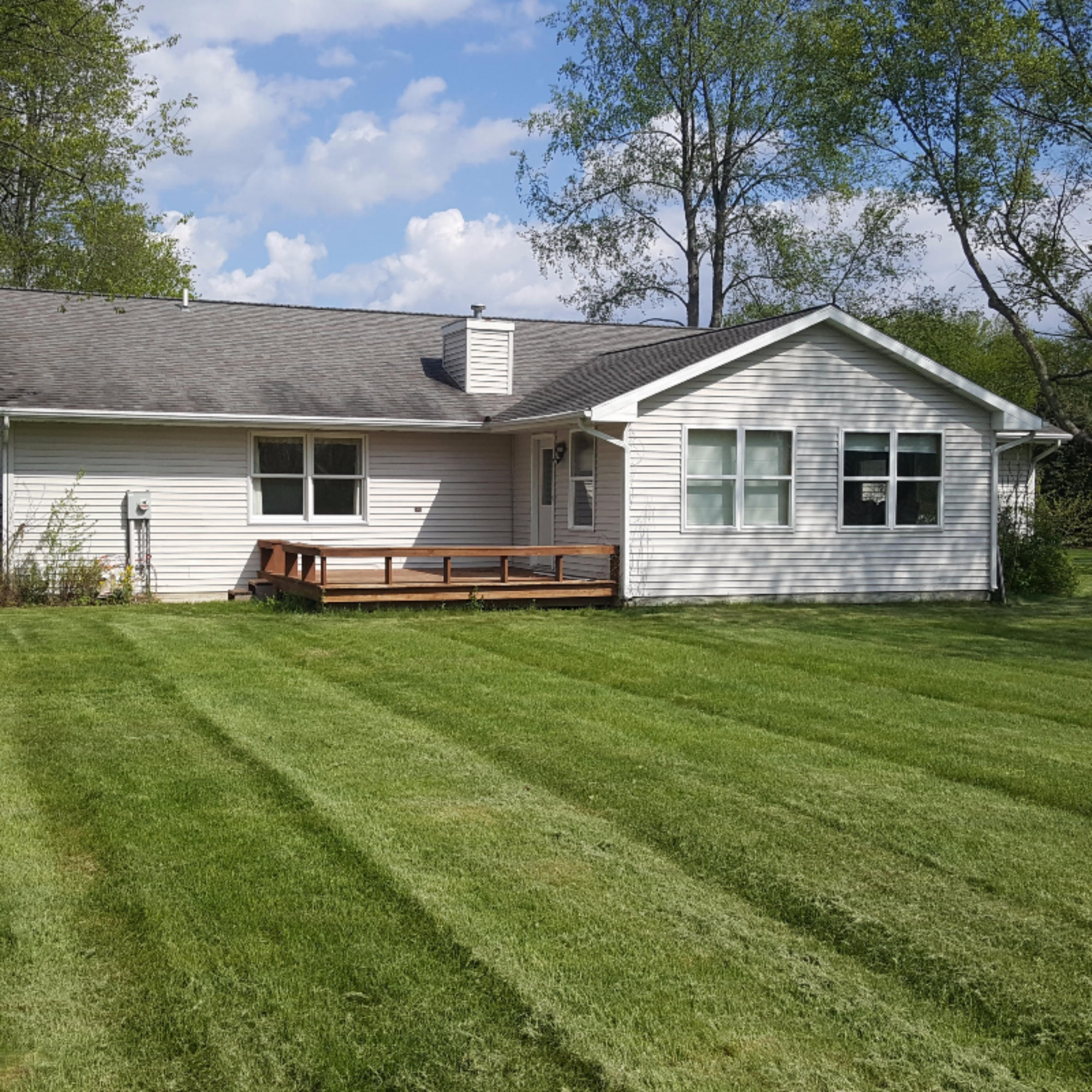 12200 South Sprinkle Road Vicksburg, MI 49097 - Photo 44 of 44 Back of house/deck
