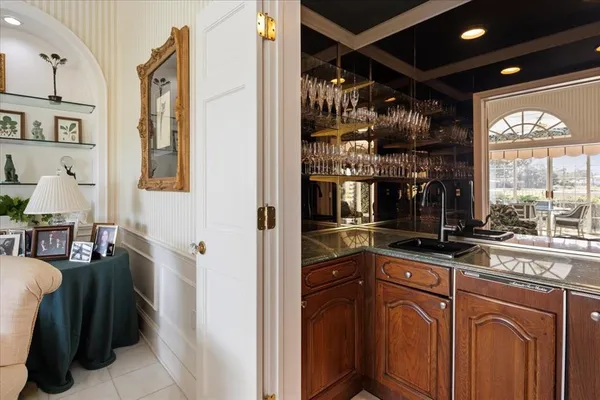 $2,700,000 | 236 St James Park, Osprey, FL 34229