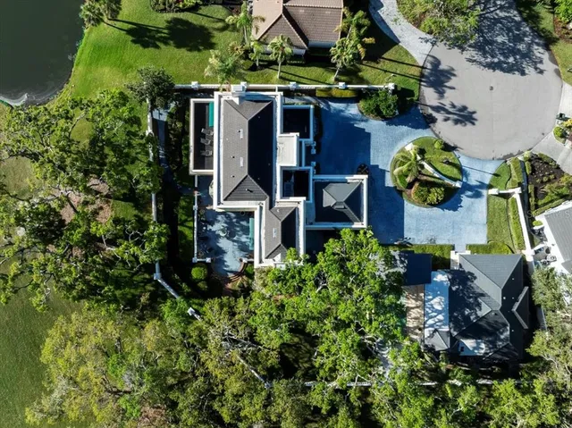 $2,700,000 | 236 St James Park, Osprey, FL 34229