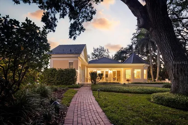 $2,700,000 | 236 St James Park, Osprey, FL 34229