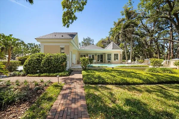 $2,700,000 | 236 St James Park, Osprey, FL 34229