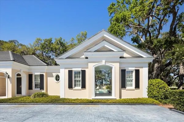 $2,700,000 | 236 St James Park, Osprey, FL 34229