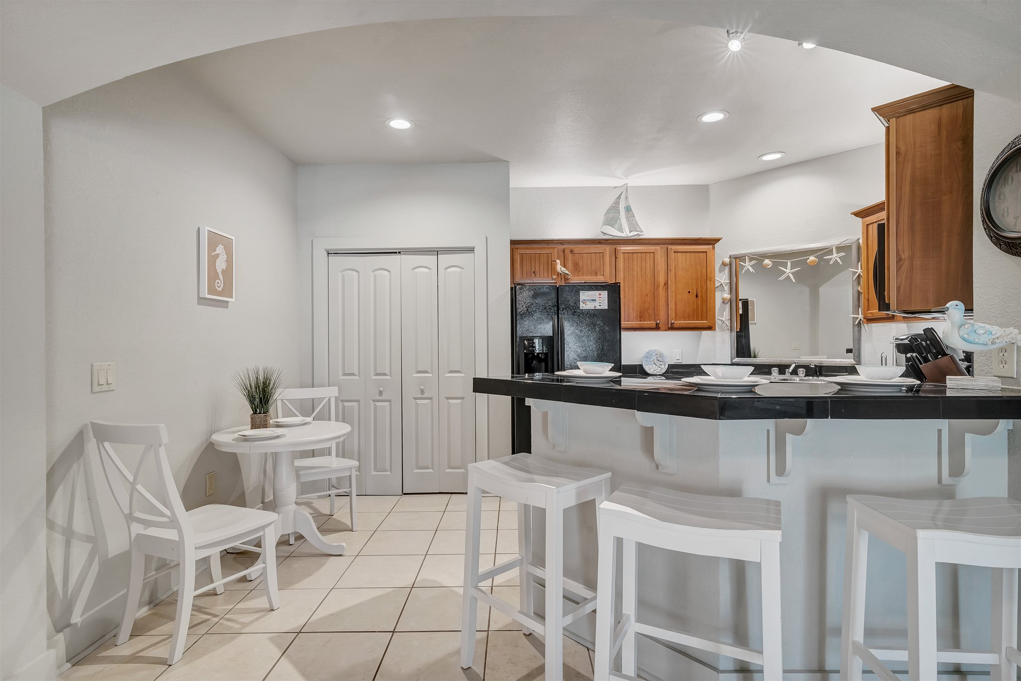 20050 Oak Road East, Unit 1108 Gulf Shores, AL 36542 - Photo 10 of 28 Kitchen