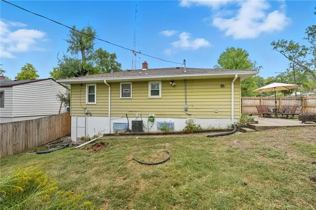 $180,000 | 6800 North Troost Avenue, Gladstone, MO 64118