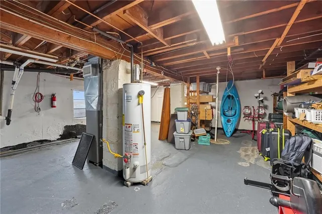 $180,000 | 6800 North Troost Avenue, Gladstone, MO 64118