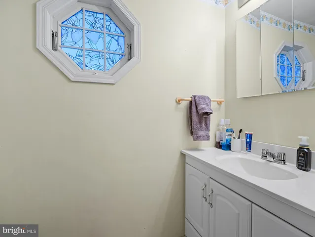 $340,000 | 102 Queen Anne Road, Glen Burnie, MD 21060