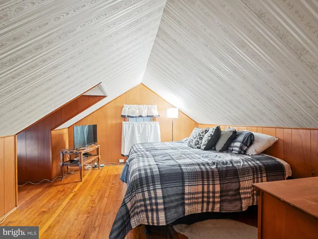 $340,000 | 102 Queen Anne Road, Glen Burnie, MD 21060