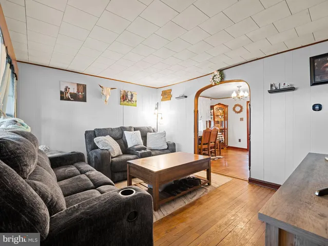 $340,000 | 102 Queen Anne Road, Glen Burnie, MD 21060