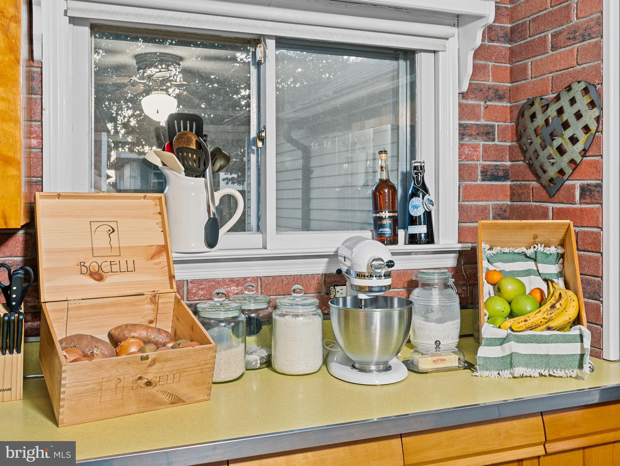 102 Queen Anne Road Glen Burnie, MD 21060 - Photo 9 of 26