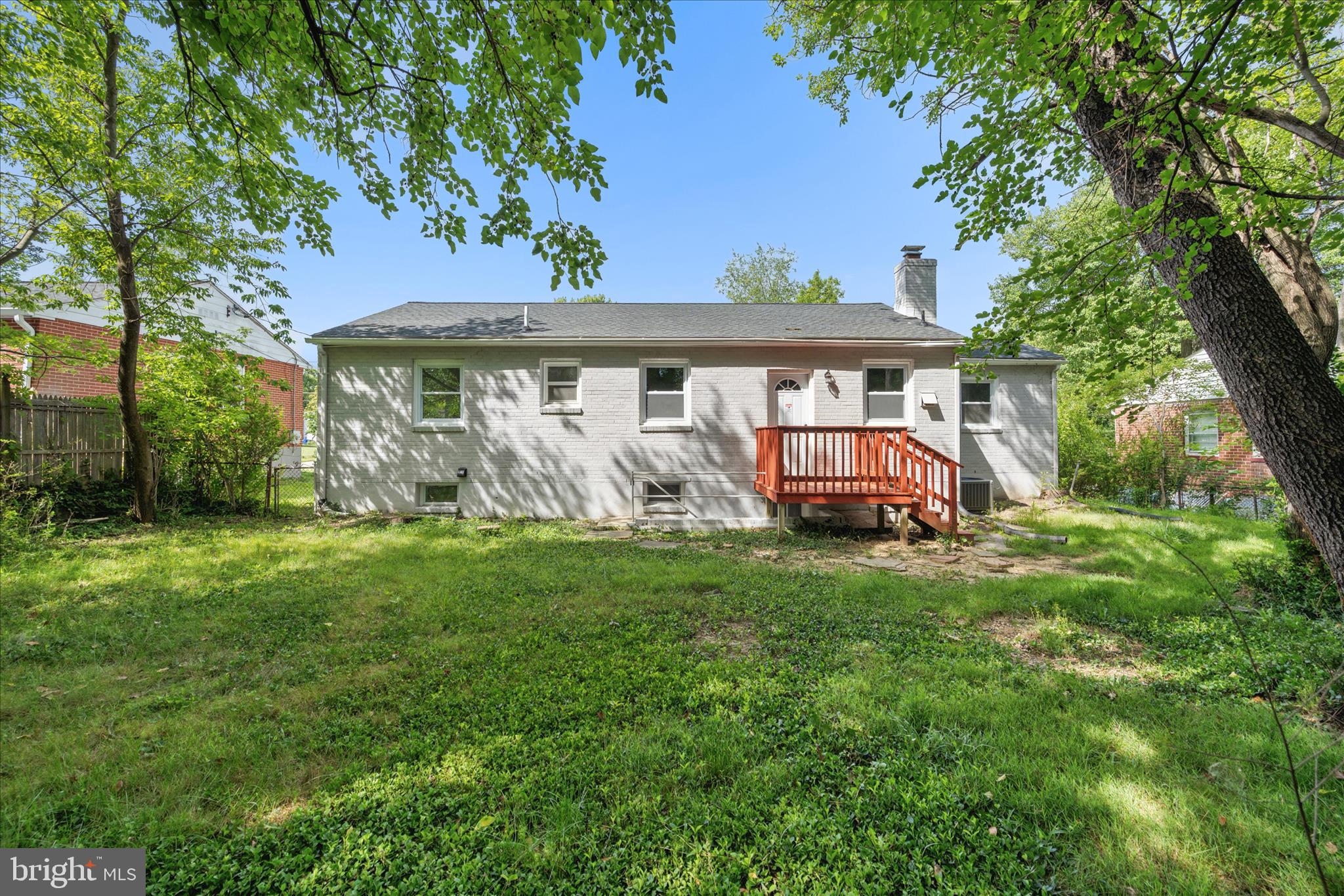 10607 Lilac Place Silver Spring, MD 20903 - Photo 43 of 53 Exterior Back