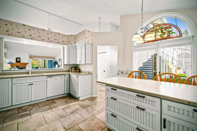 $375,000 | W4776 Potter Road, Lafayette, WI 53121