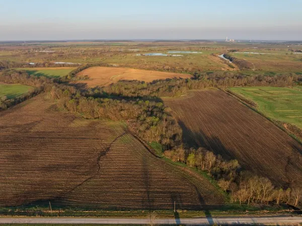 $16,975,000 | Northwest State Rte J Route, Amsterdam, MO 64723