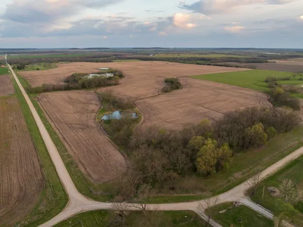$16,975,000 | Northwest State Rte J Route, Amsterdam, MO 64723