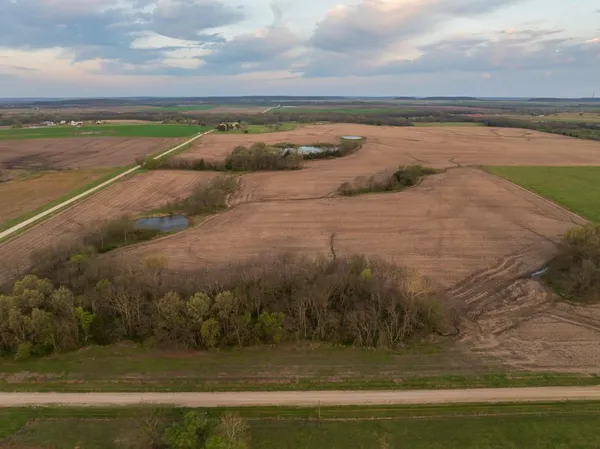 $16,975,000 | Northwest State Rte J Route, Amsterdam, MO 64723