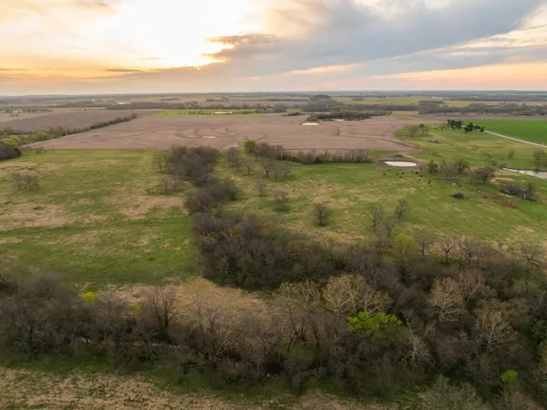 $16,975,000 | Northwest State Rte J Route, Amsterdam, MO 64723