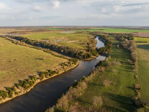 $16,975,000 | Northwest State Rte J Route, Amsterdam, MO 64723