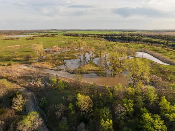 $16,975,000 | Northwest State Rte J Route, Amsterdam, MO 64723