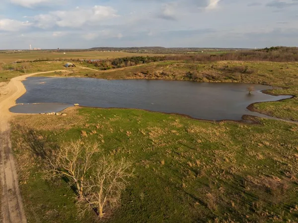 $16,975,000 | Northwest State Rte J Route, Amsterdam, MO 64723