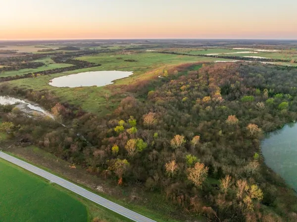 $16,975,000 | Northwest State Rte J Route, Amsterdam, MO 64723