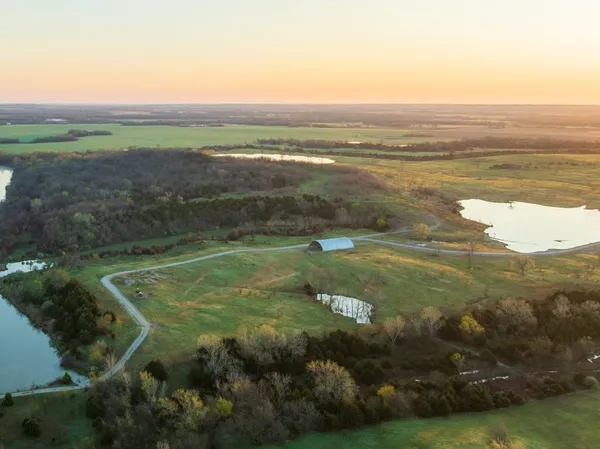 $16,975,000 | Northwest State Rte J Route, Amsterdam, MO 64723