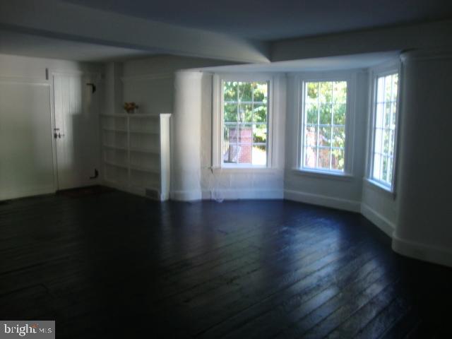 69 West Rose Valley Road Rose Valley, PA 19086 - Photo 5 of 33 Living Room
