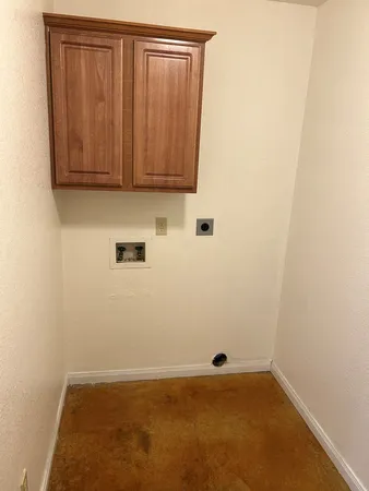 $2,000 | 486 A Bridle Path, Kerrville, TX 78028