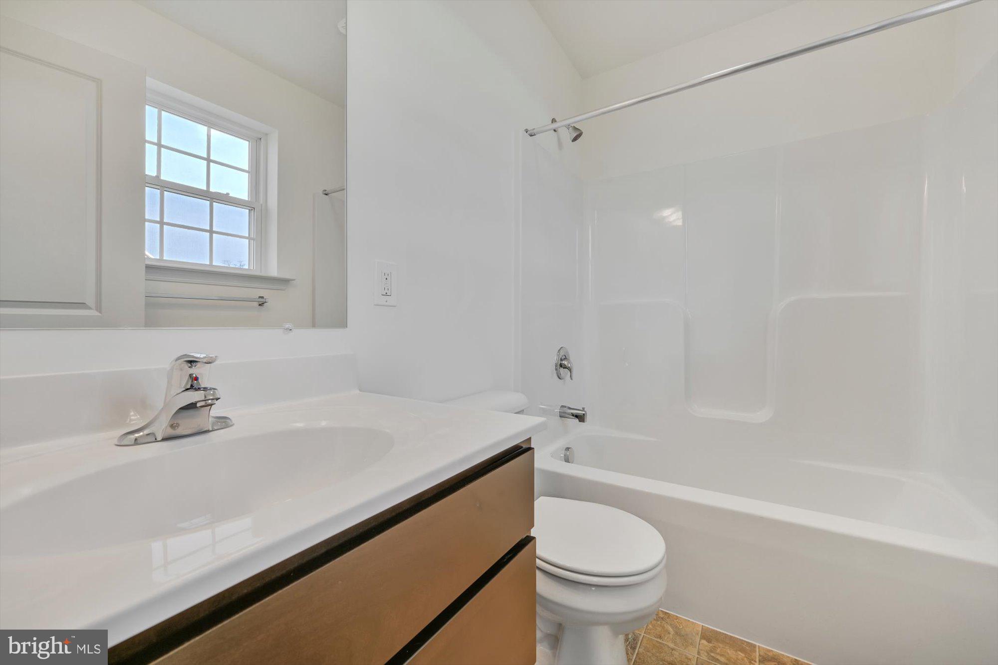 565 Ripple Drive, Unit 68 Hanover, PA 17331 - Photo 19 of 21 Similar Photo